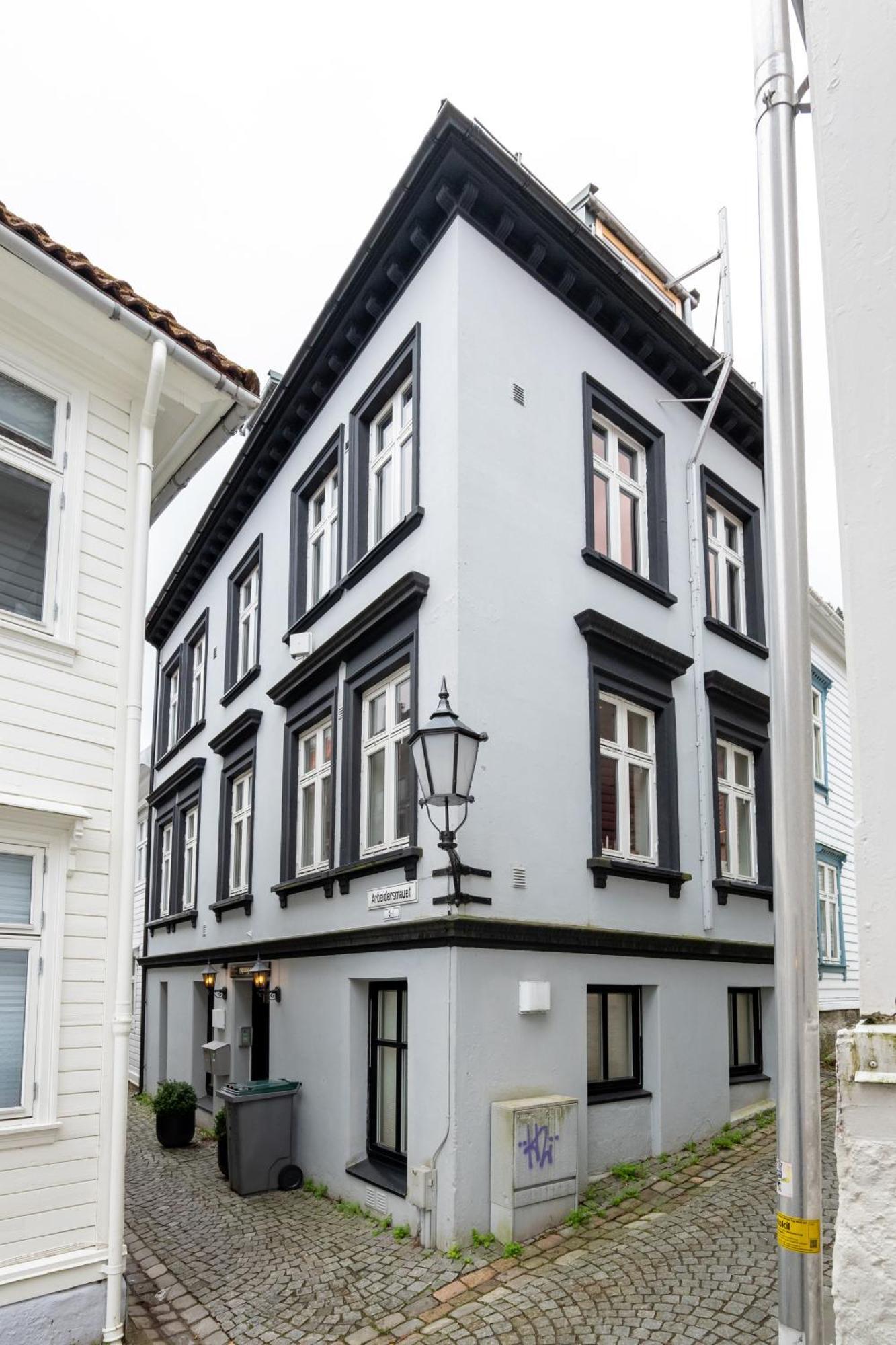 Dinbnb Apartments I 350M To Bryggen I Renovated 2023 I Quiet Top Apart Берген Экстерьер фото